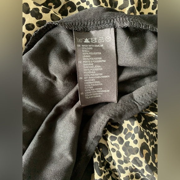 H&M leopard maxi dress (size 6) - Picture 3 of 3